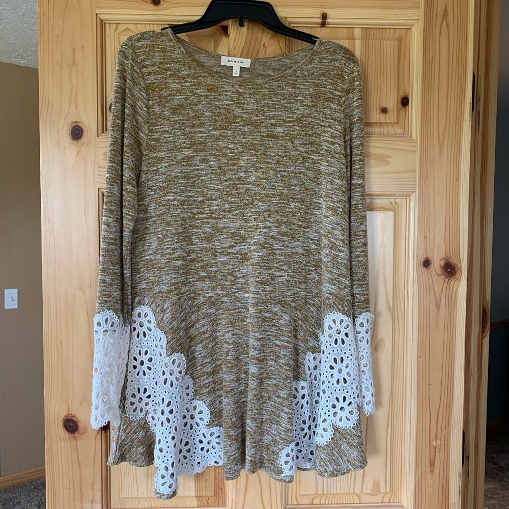 Mustard & Lace Top